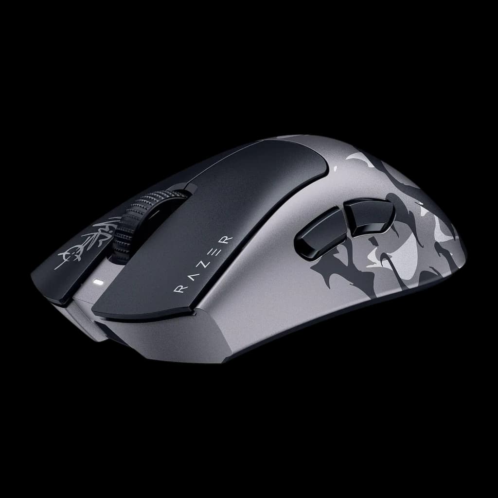 Souris Gaming Razer DeathAdder V4 Pro NiKo Edition Sans Fil 45000 DPI Noir, vue de face: motif camouflage gris avec logo
