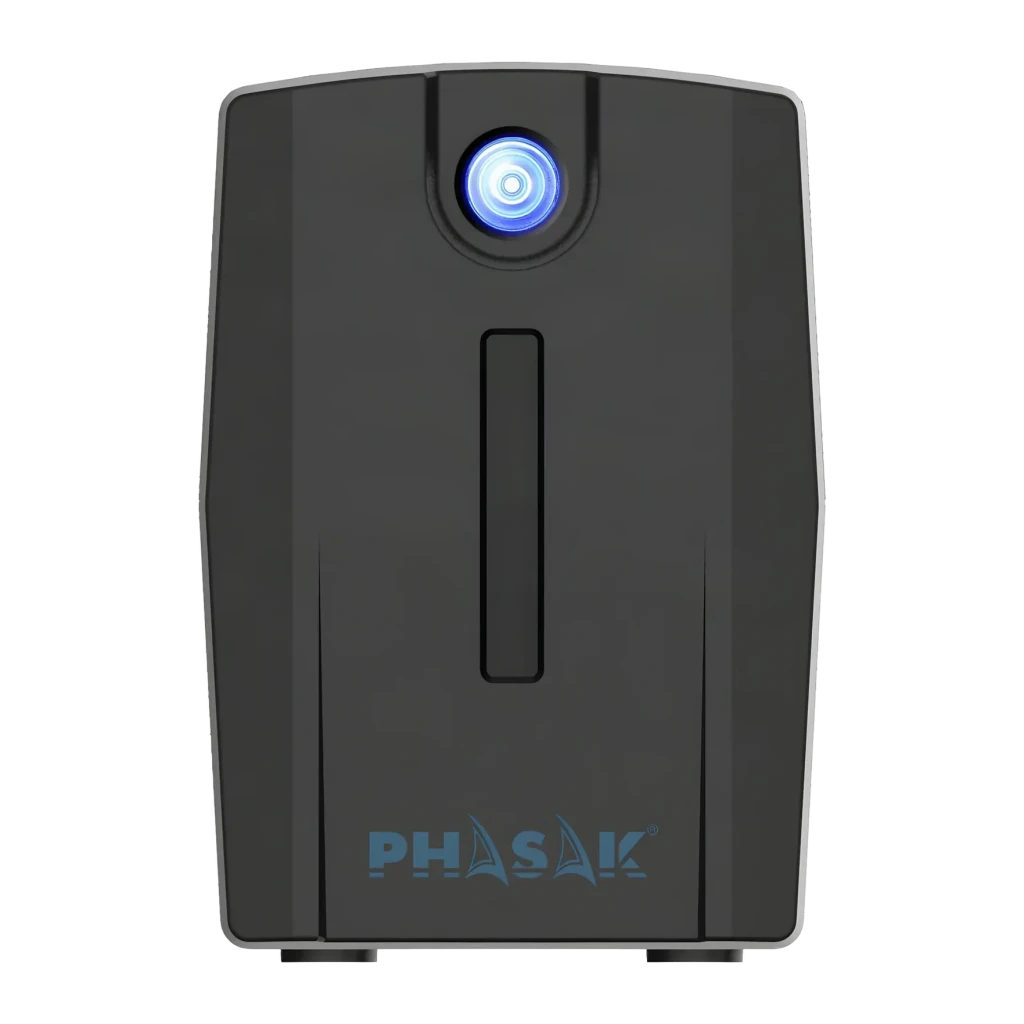 UPS Phasak Ottima PH 7266 Linha Interativa 660VA 380W Preto, detalhe frontal: botão de energia LED azul e logótipo Phasak