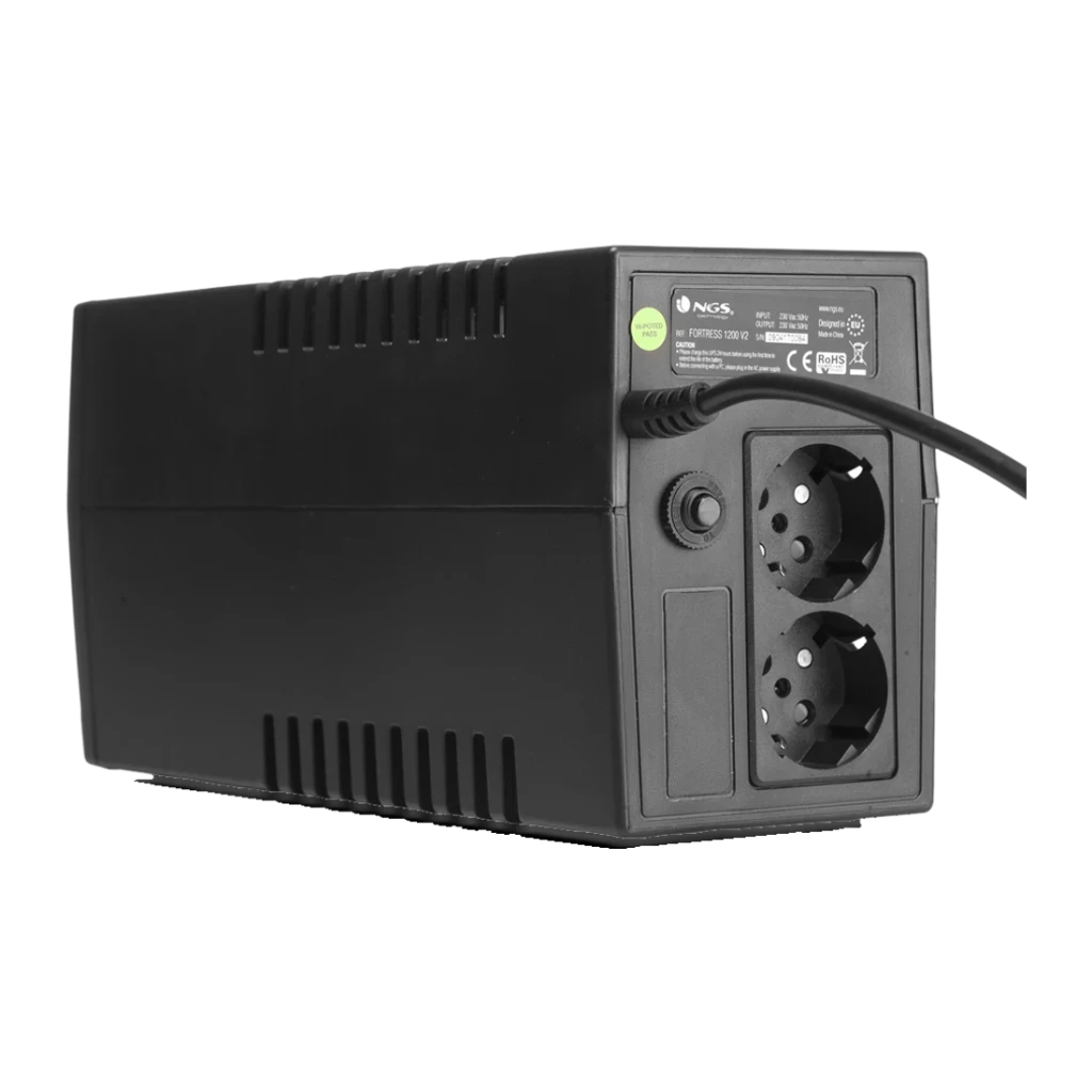 Onduleur NGS Fortress 1200 V3 Offline 1200VA 480W Noir, détail arrière: deux prises Schuko, interrupteur et étiquette