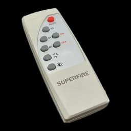 Lámpara solar Superfire 1200lm 120m² FF5-C, detalle: mando a distancia con botones AUTO, temporizadores 3H 5H 8H, ON OFF
