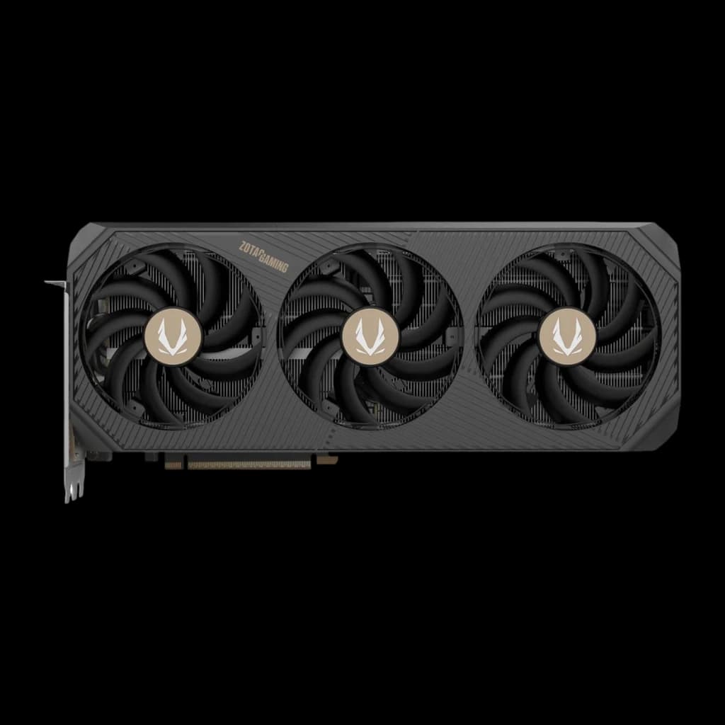 ZOTAC Gaming GeForce RTX 5090 Solid 32 Go GDDR7 Noir, détail: vue de face triple ventilateur avec logos dorés sur les moyeux