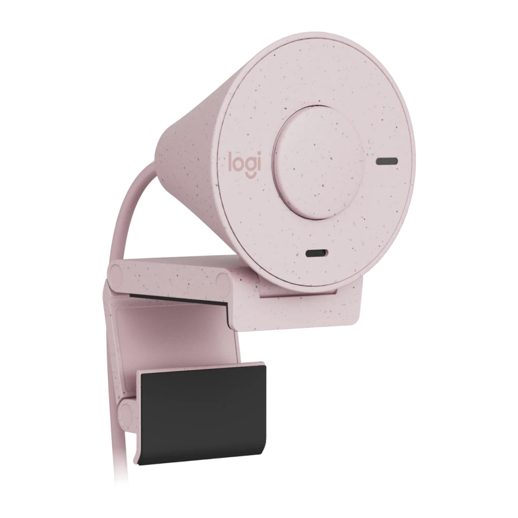 Webcam Logitech Brio 300 Full HD Microphone USB-C Rose, détail: vue latérale avec objectif circulaire, logo logi et clip