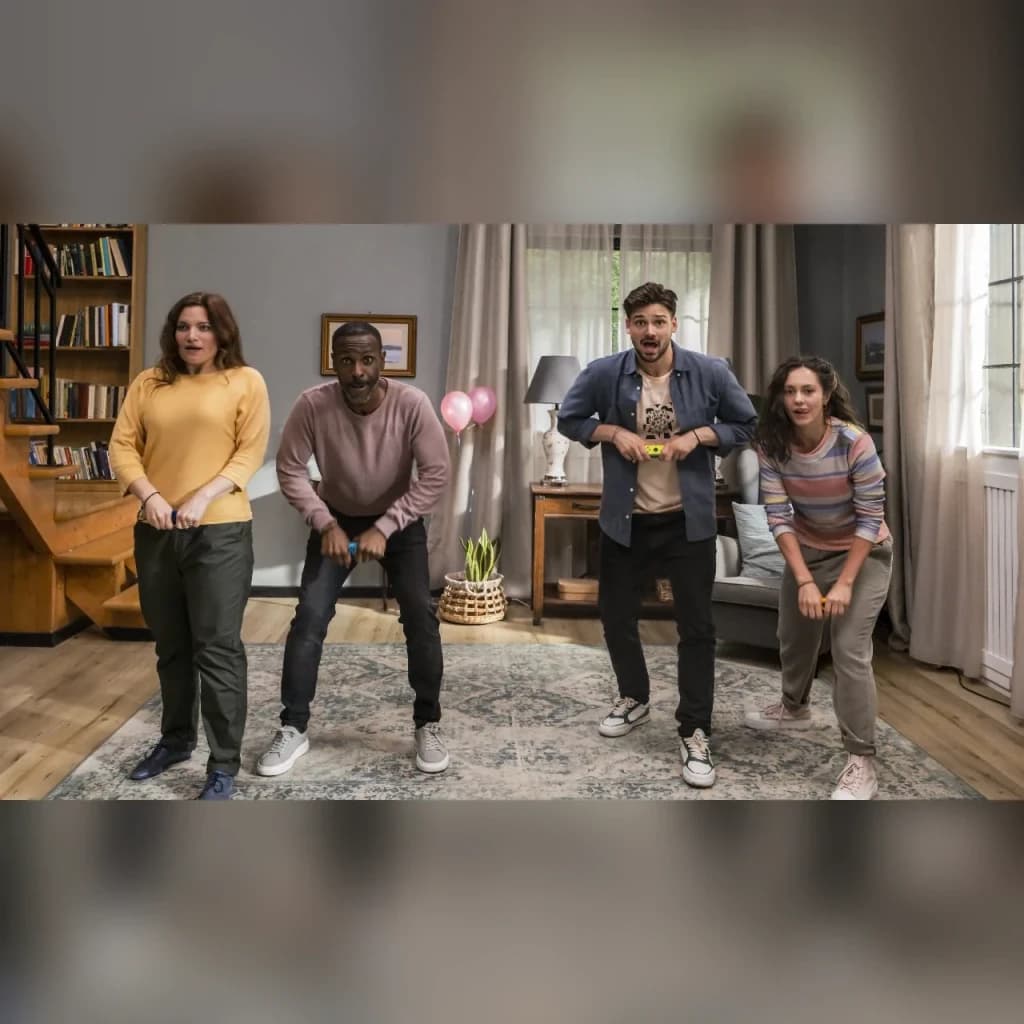 Jogo da Nintendo «Everybody 1-2-Switch!» para a Switch Standard, em uso: 4 jogadores com Joy-Con na sala
