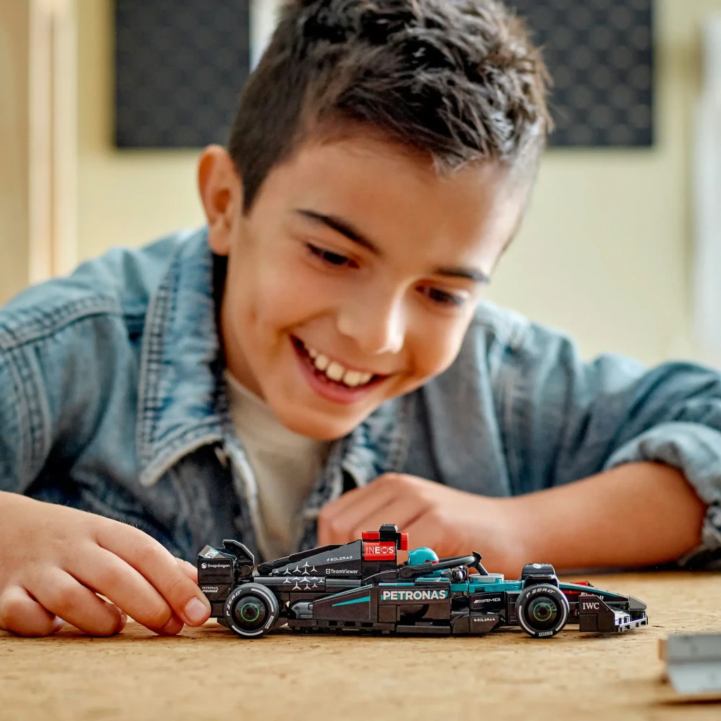 Set de construcción LEGO Speed Champions Coche de Carreras Mercedes-AMG F1 W15 77244 267 piezas 10+ años, en uso: niño