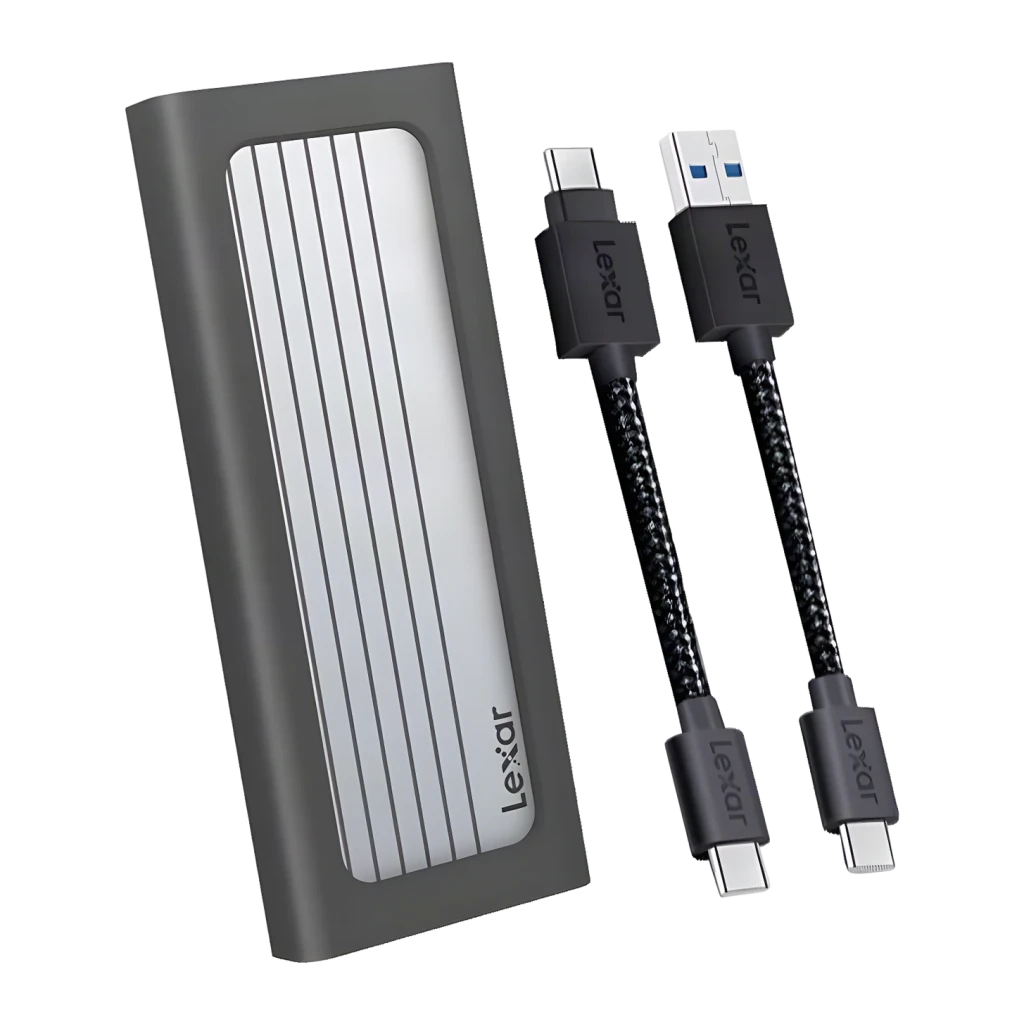 Boîtier SSD Lexar NVMe M.2 jusqu'à 4 To USB-C 10 Gbps Argent LPAE06N, détail: boîtier argenté strié avec câbles tressés