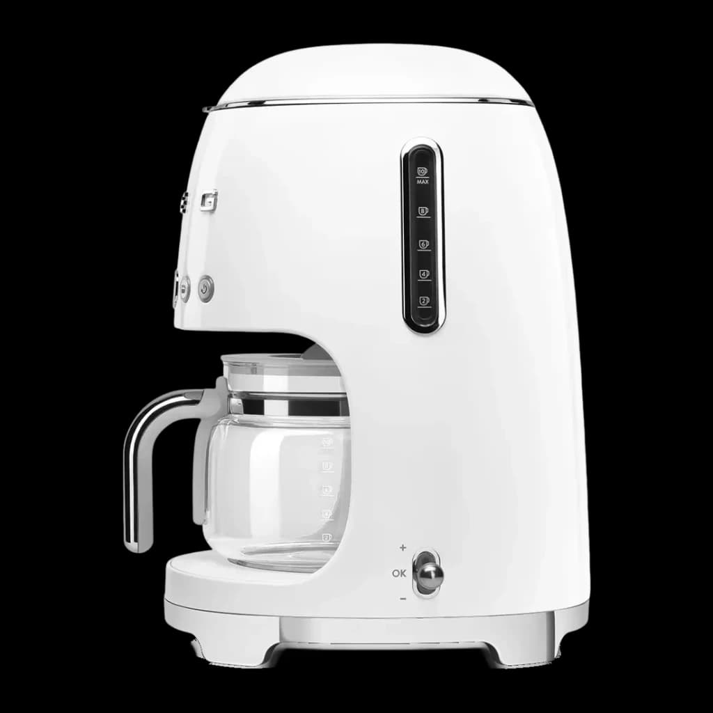 Cafetière filtre Smeg 1,4L 1050W Blanc DCF02WHEU, détail latéral: indicateur de niveau, carafe en verre avec anse chromée