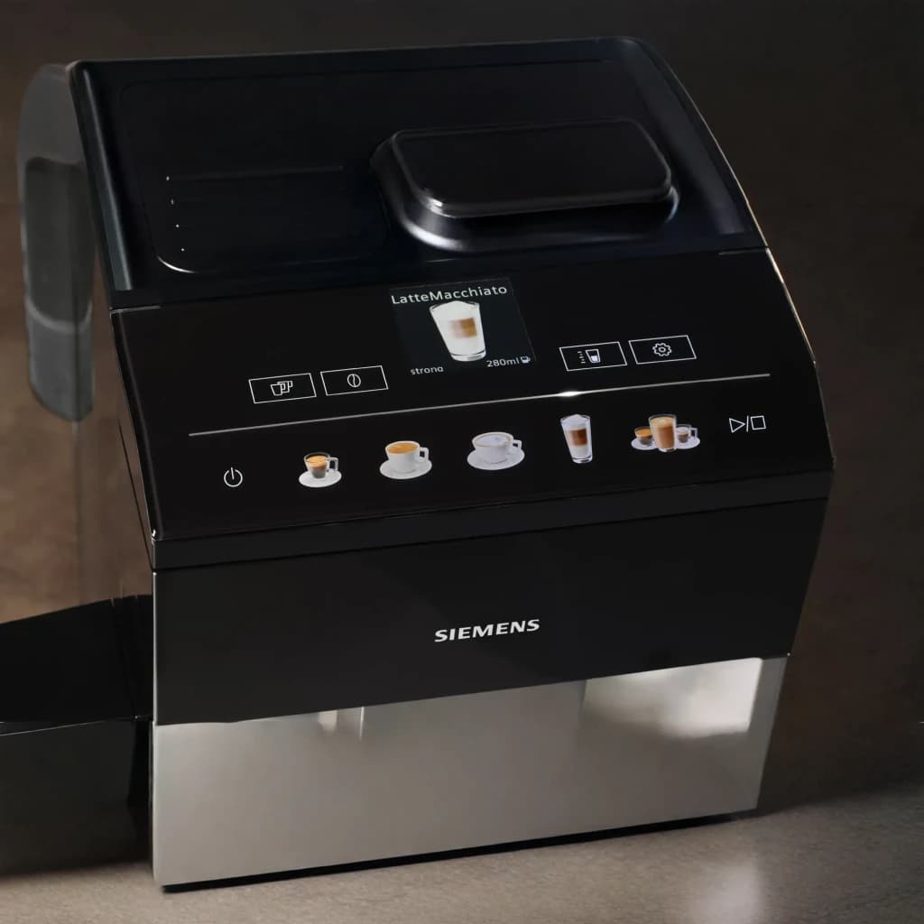 Cafetière Superautomatique Siemens EQ.500 1,9L Moulin Céramique Automatique Argent/Noir TQ513D01, en utilisation: écran