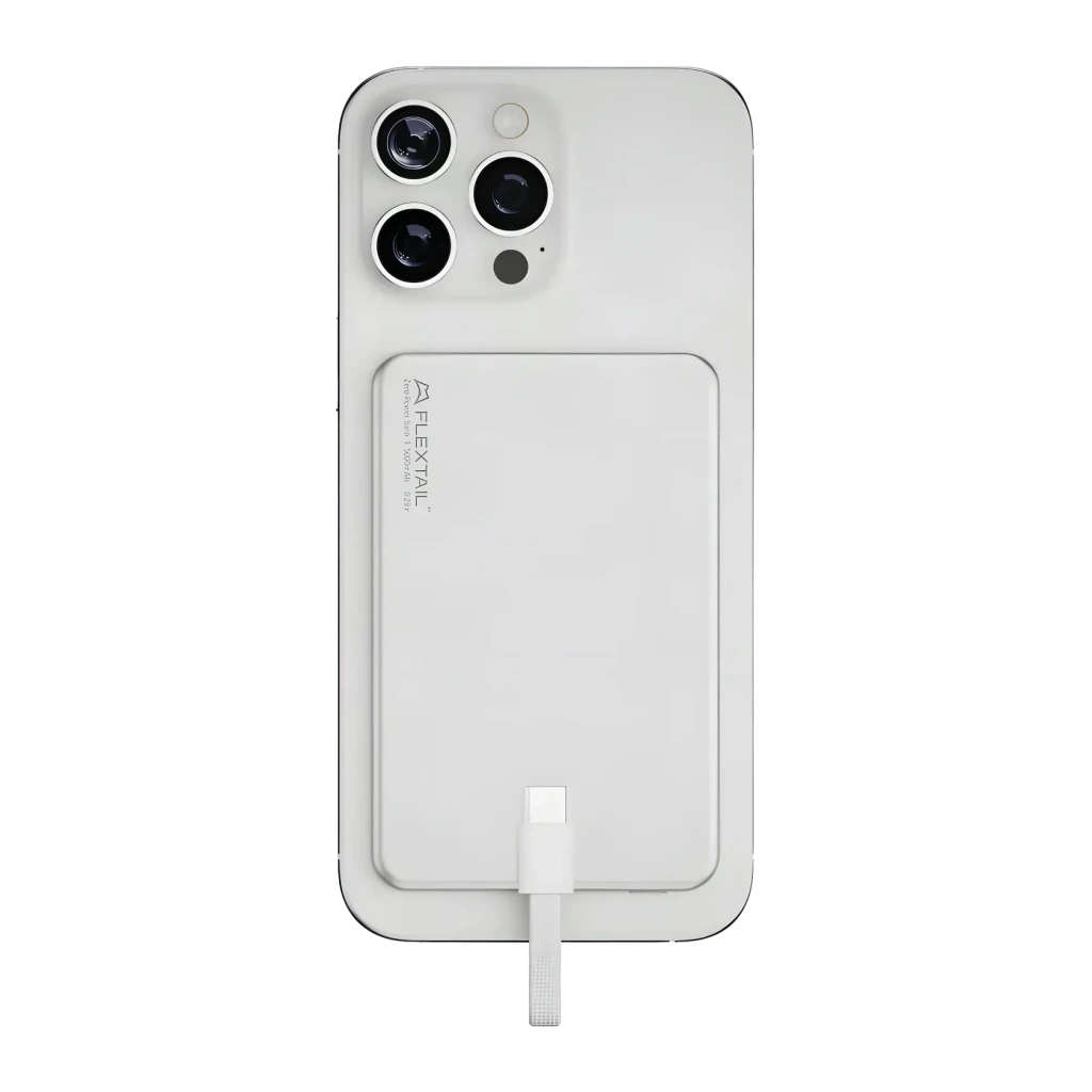 Flextail Zero Power Metal 5000mAh Plata Magnético Cable integrado 5V/1,6A, detalle: adherido magnéticamente a la trasera