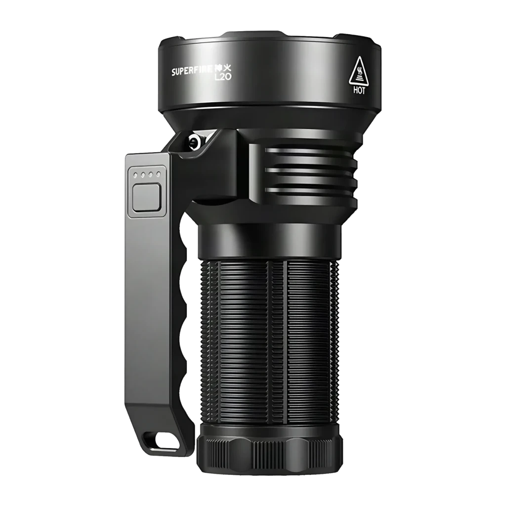 Lanterna LED Superfire L20 Preto Recarregável USB-C 5000 Lúmens 600 m, detalhe lateral: aletas de dissipação, punho estriado