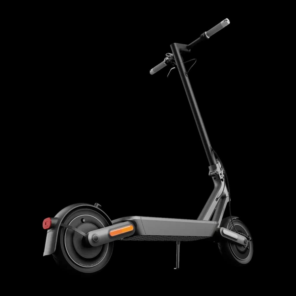Patinete Eléctrico Xiaomi Electric Scooter 4 Ultra 500W 70km 20km/h 10 pulgadas Negro/Gris, vista trasera: rueda trasera
