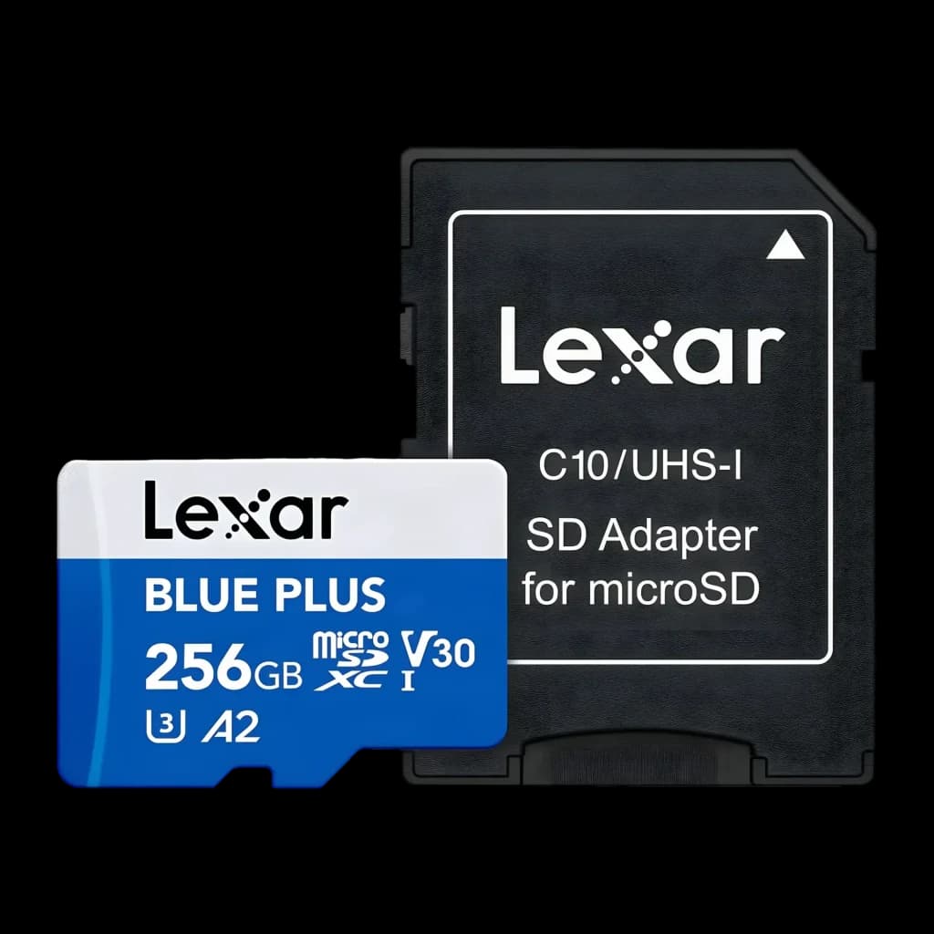 Tarjeta Lexar Blue Plus microSDXC 256GB UHS-I V30 U3 A2 170MB/s, detalle: tarjeta microSD azul y adaptador SD negro