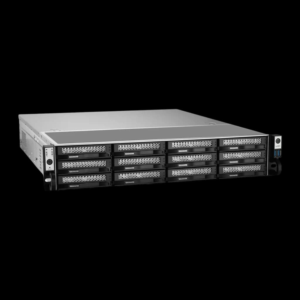 Serveur NAS TerraMaster 16 Go Gris 12 Baies Sans Disques DDR5 U12-500 Plus, vue avant: châssis rack 2U avec 12 baies vides