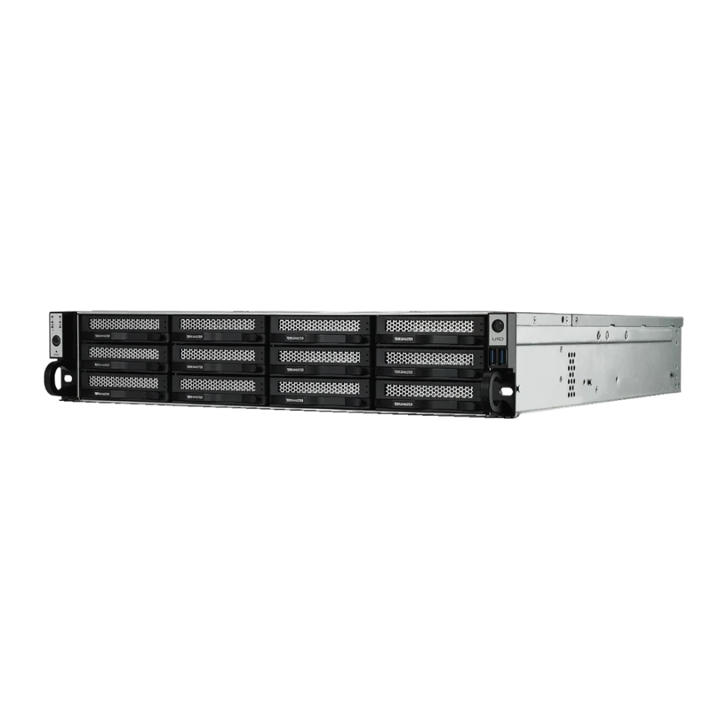 Serveur NAS TerraMaster 16 Go Gris 12 Baies Sans Disques DDR5 U12-500 Plus, détail: vue en angle des 12 baies frontales