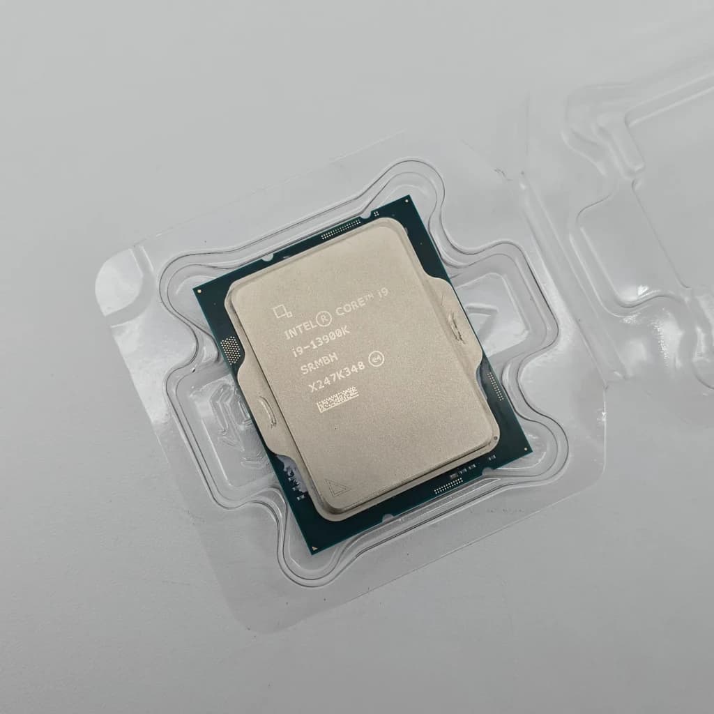 Intel Core i9-13900K 24 Núcleos LGA1700 Tray, contenido de la caja: procesador en bandeja plástica transparente, IHS