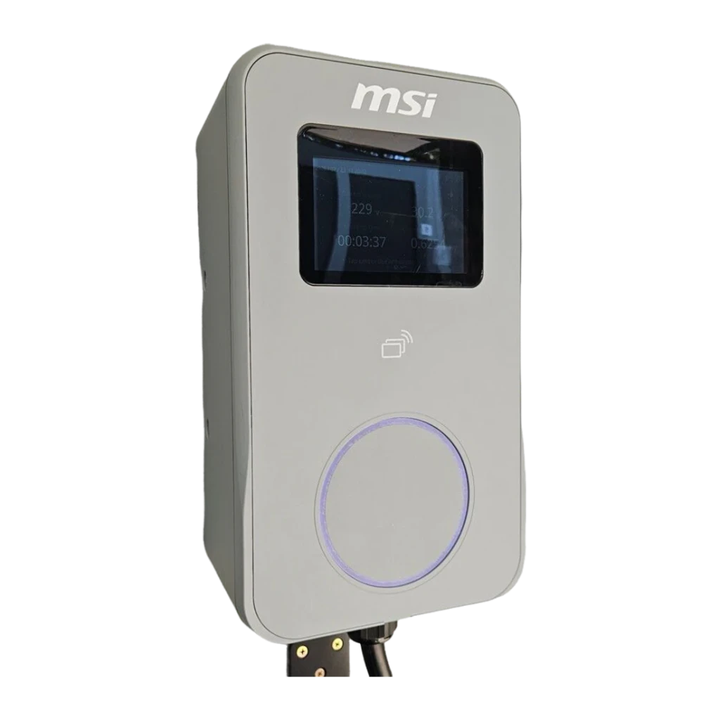 Cargador Coche Eléctrico MSI EVSE EZwall Premium Max Gris 22kW Monofásico y Trifásico 5m, vista frontal: pantalla táctil