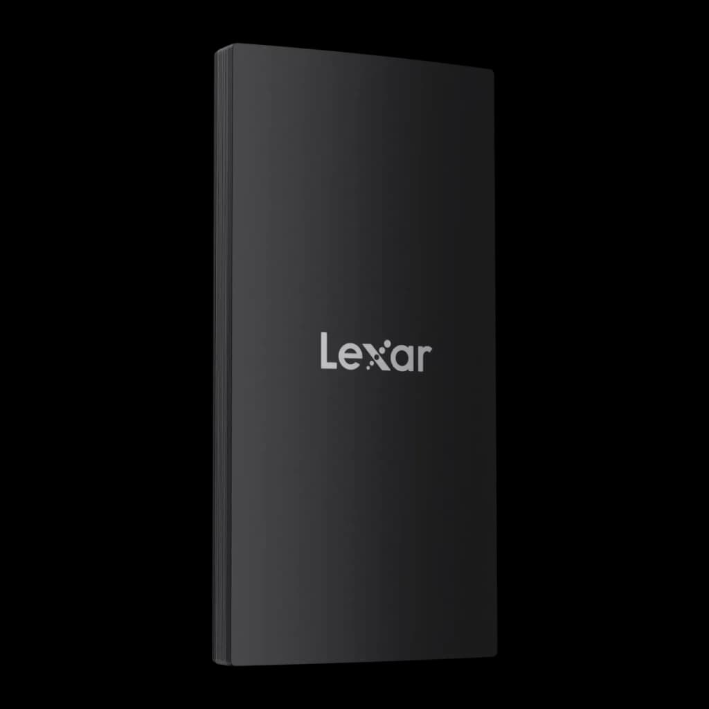 SSD Portátil Lexar SL300 1TB USB 3.2 Gen 2 IP54 USB-C Preto, vista frontal: corpo retangular preto mate com logótipo Lexar