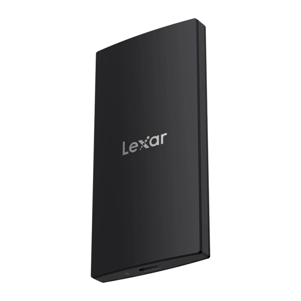 SSD Portátil Lexar SL300 1TB USB 3.2 Gen 2 IP54 USB-C Preto, detalhe: vista frontal em ângulo, logo Lexar centralizado