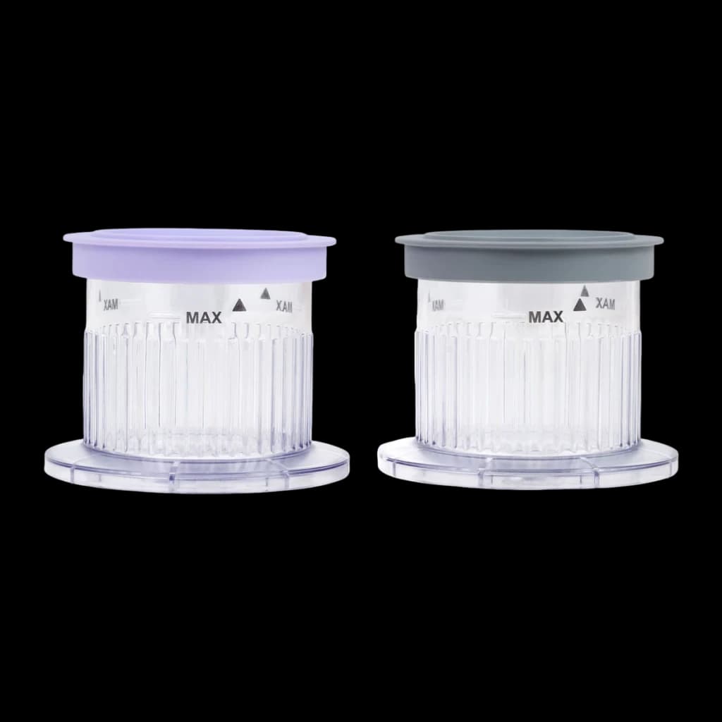 Machine à glace Cuisinart 0,24l Blanc ICEFD10E, détail: deux bols transparents avec couvercles lilas et gris et repère MAX