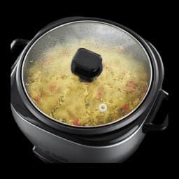 Cuiseur à riz Russell Hobbs Maxicook 5L 1000W Noir/Acier Inoxydable 23570-56, détail: couvercle en verre avec vapeur et riz