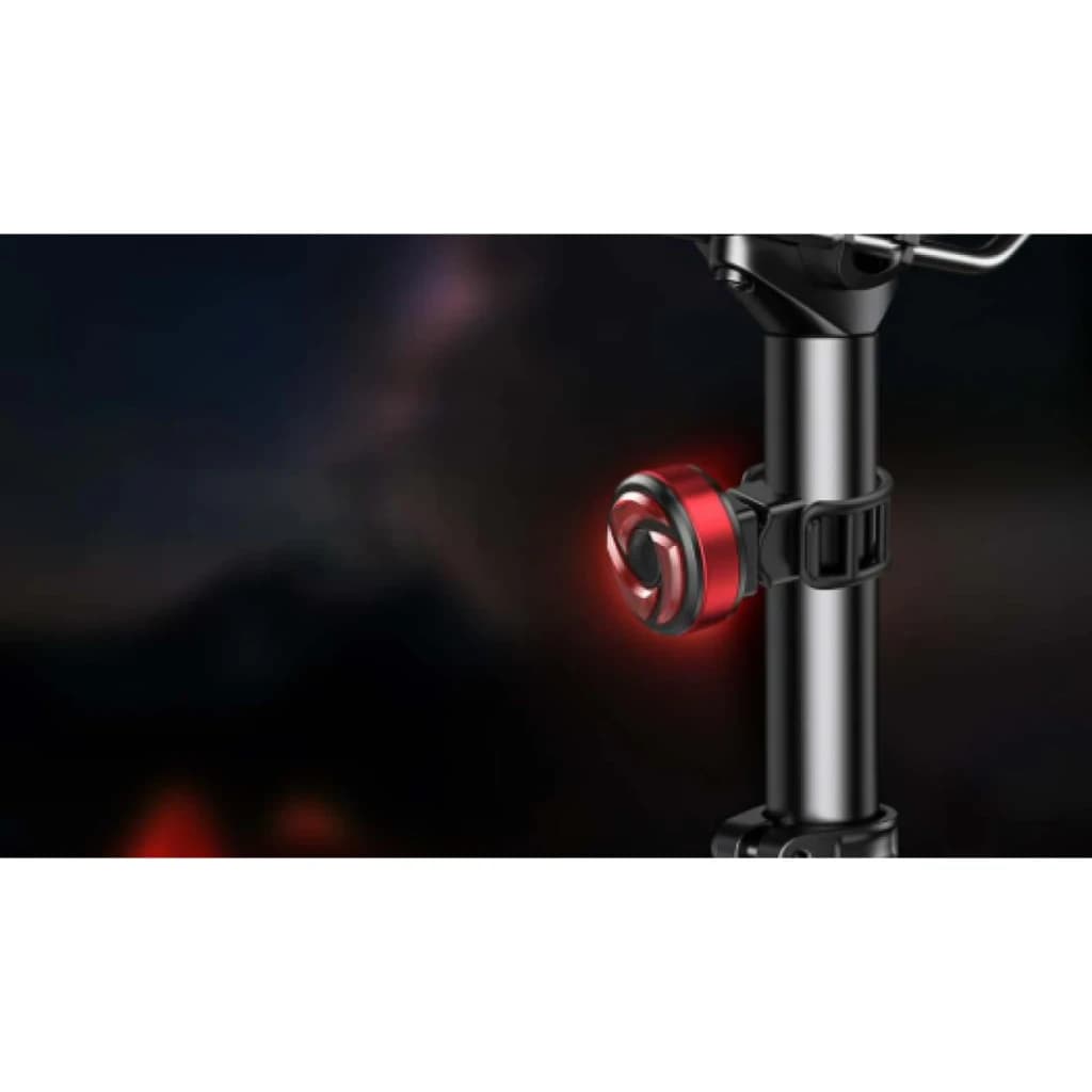 Luz traseira Superfire BTL02 330mAh Vermelho Sensor de travagem automático LED 3W, em uso: montada no tubo do selim, LED