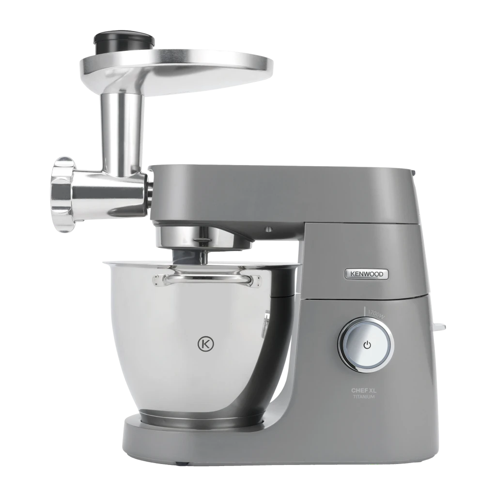 Hachoir à viande Kenwood Acier Inoxydable KAX950ME, détail: accessoire hachoir monté sur robot Chef XL Titanium, bouche