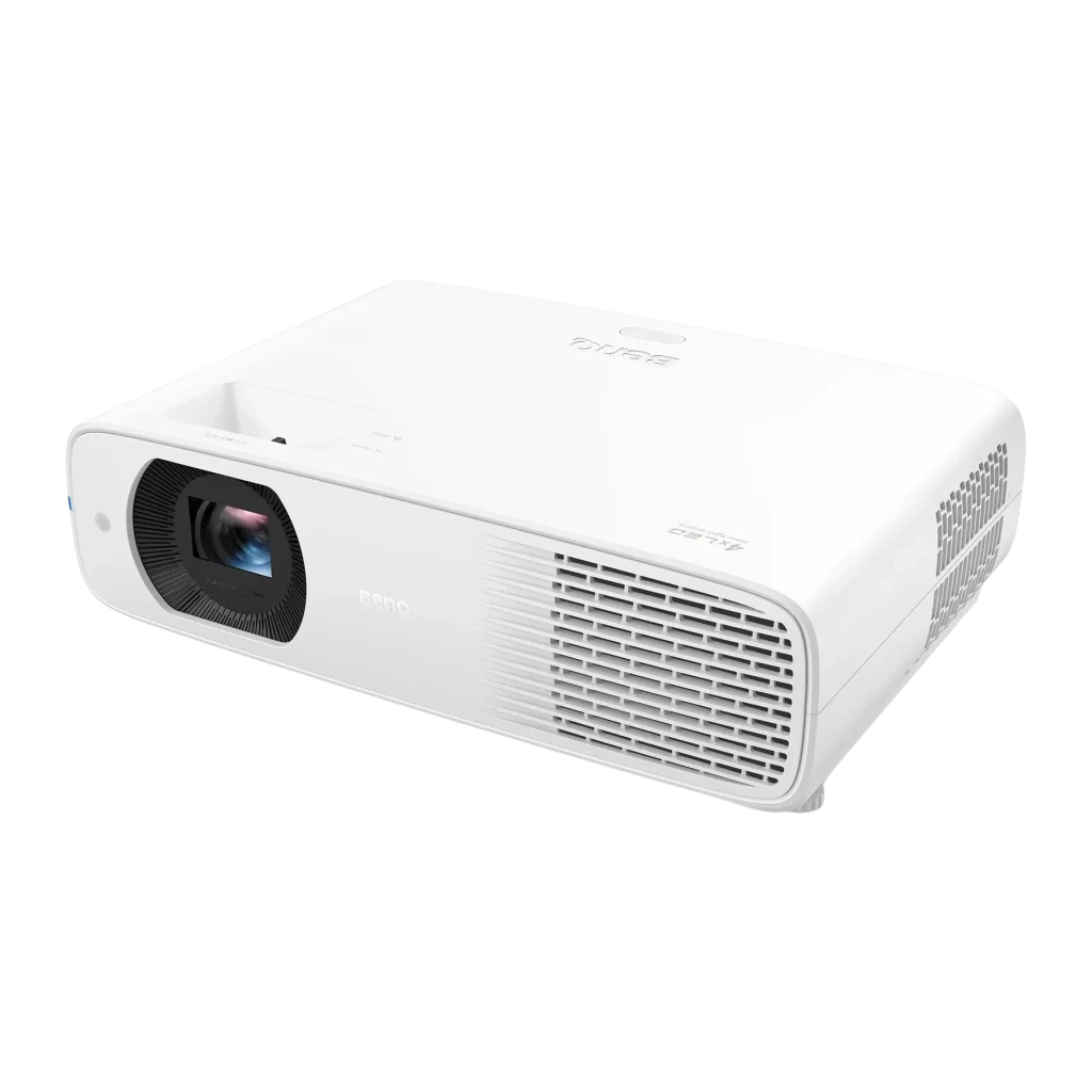 Projecteur BenQ Full HD 5000 Lumens ANSI LED DLP Blanc LH750, détail: vue angulaire avant-latérale avec objectif et grille