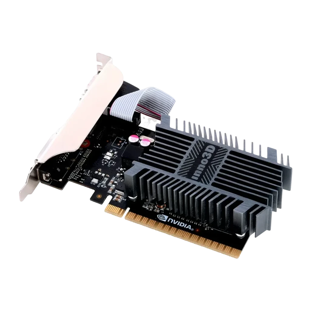 Inno3D GeForce GT 710 SDDR3 LP 2 Go GDDR3 Low Profile Noir, détail: dissipateur passif à ailettes, PCB noir et équerre low