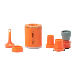 Bomba Portátil Flextail Tiny Pump 2X Laranja USB-C 400lm (3 níveis), detalhe: bomba cilíndrica com 5 adaptadores de válvula