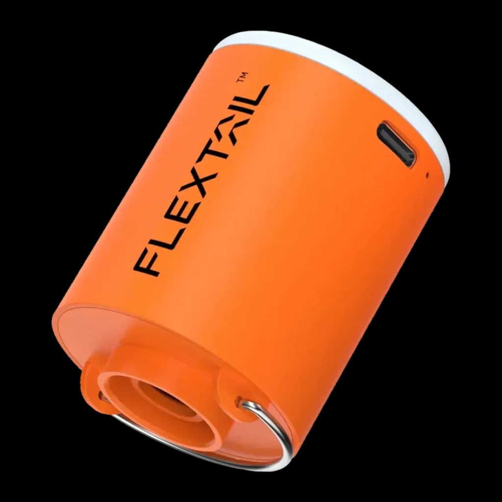 Bomba Portátil Flextail Tiny Pump X Laranja Recarregável USB-C 400lm 3 níveis, detalhe: porta USB-C lateral, bico frontal