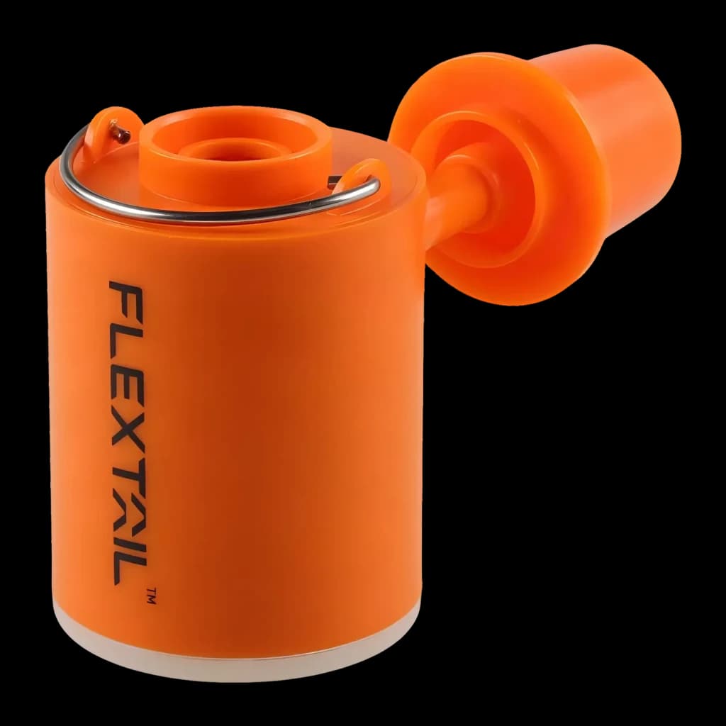 Bomba Portátil Flextail Tiny Pump X Laranja Recarregável USB-C 400lm 3 níveis, detalhe: bocal adaptador acoplado à válvula