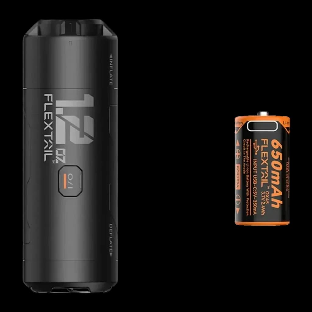 Pompe à Air Portable Flextail Zero Pump Noir USB-C Rechargeable, détail: corps avec logo et batterie 650mAh amovible USB-C