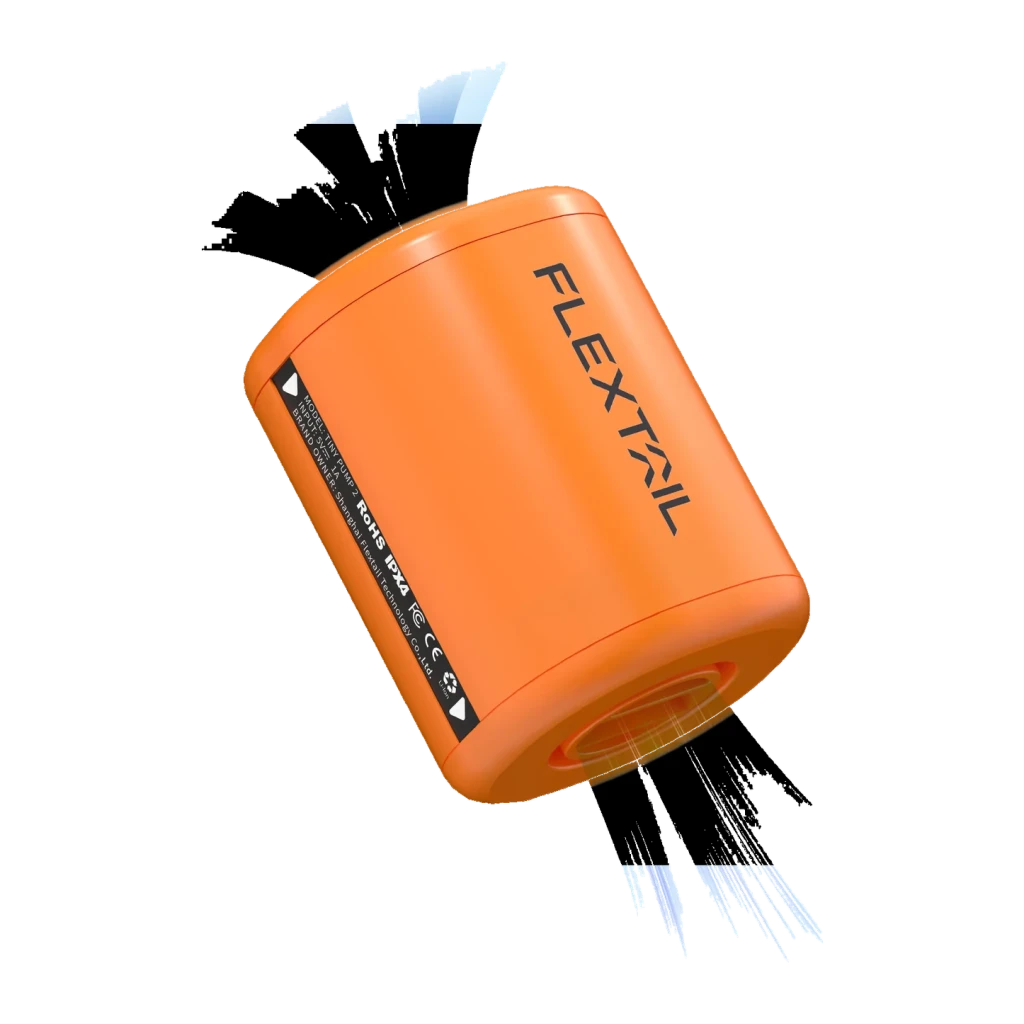 Gonfleur électrique Flextail Tiny Pump 2 Orange USB-C IP44, détail: côté et base avec logo Flextail, étiquette RoHS IP44