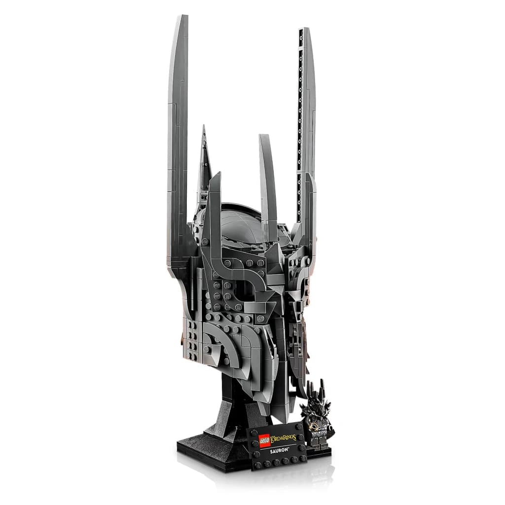 Set de construction LEGO Icons Le Seigneur des Anneaux : Casque de Sauron 11373 538 pièces 18+ ans, détail latéral : cornes