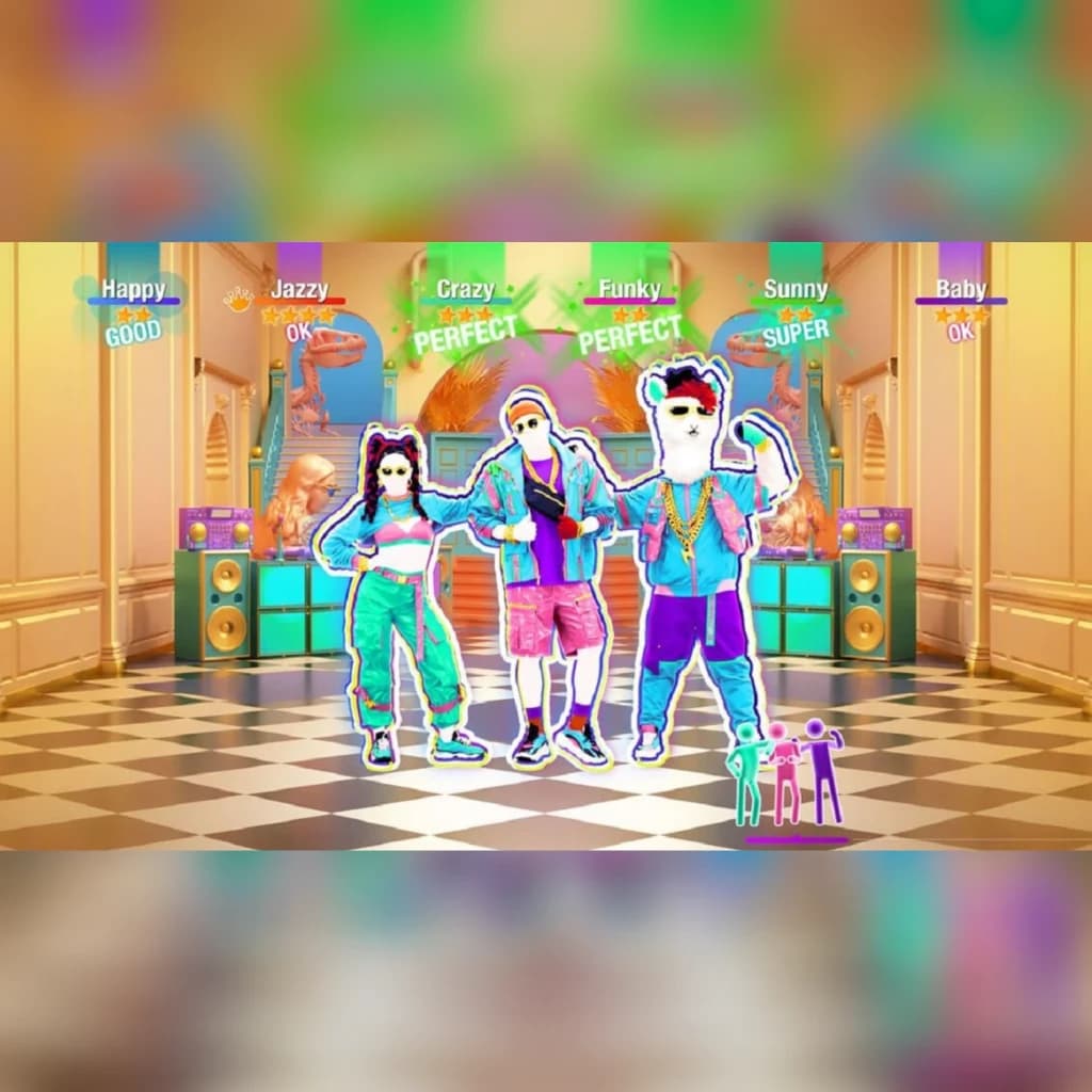 Videojogo Ubisoft Just Dance 2022 Edição Standard PS5, em uso: ecrã de jogo com 3 avatares a dançar e pontuações PERFECT