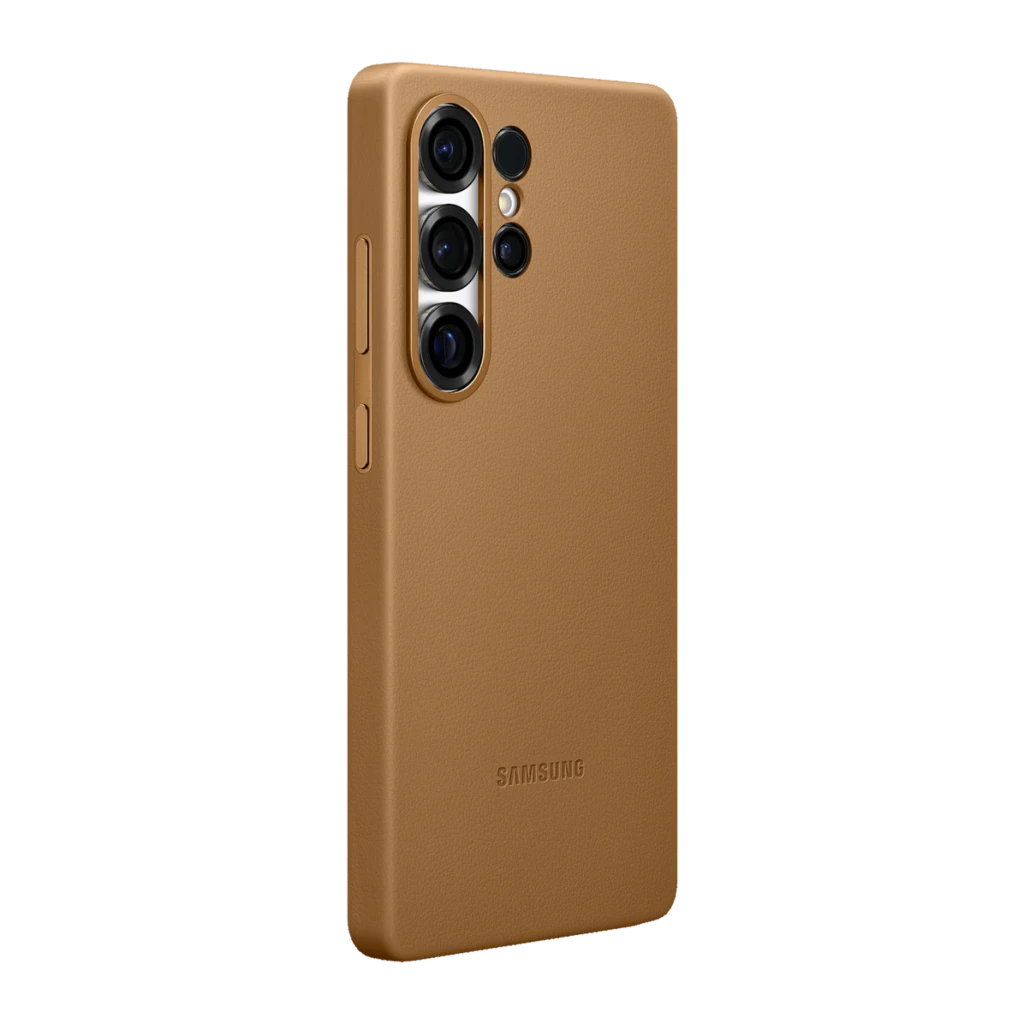 Funda para móvil Samsung Kindsuit Case Galaxy S25 Ultra Marrón, vista frontal: textura cuero marrón, módulo de cámaras