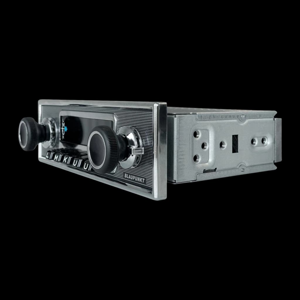 Auto-rádio Blaupunkt Frankfurt Stereo MB Preto 3 polegadas TFT 1 DIN Bluetooth, detalhe: vista lateral em ângulo com painel