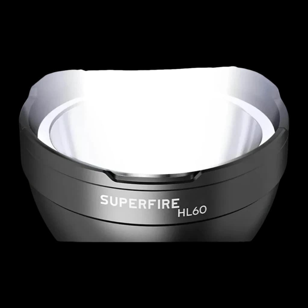 Linterna frontal Superfire HL60 Negro Recargable USB-C 2300lm 330 m, detalle: reflector y lente frontal con logo grabado