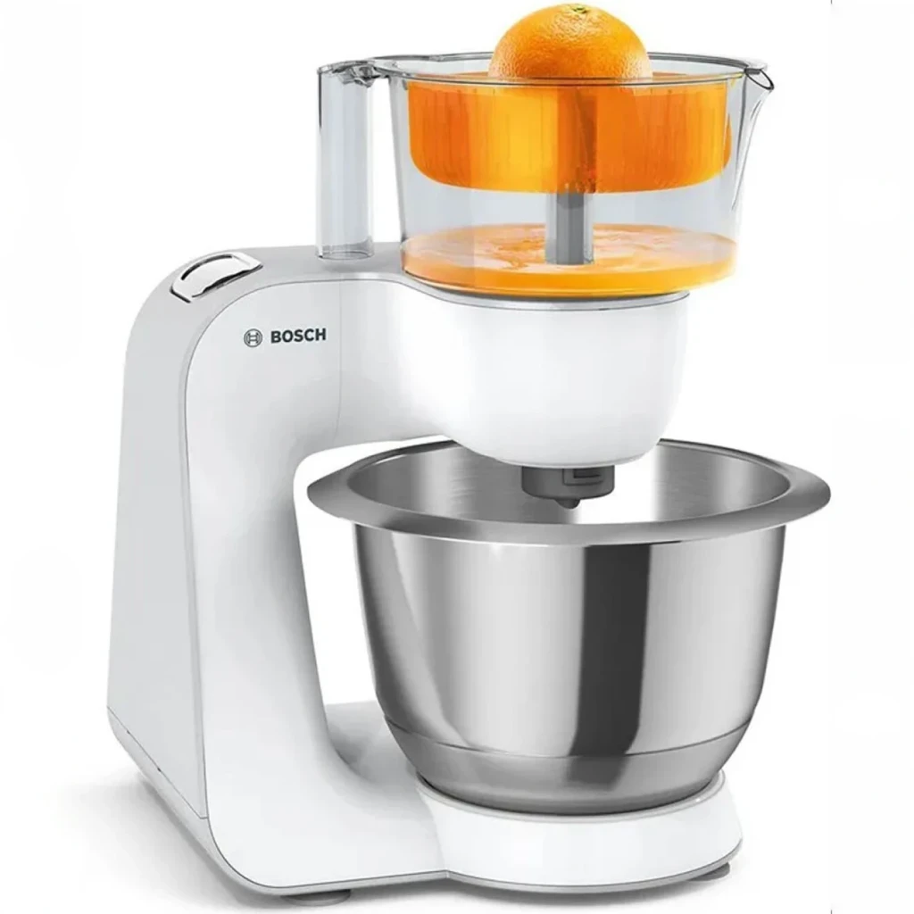 Espremedor Bosch para Robot de Cozinha MUM5 Laranja MUZ5ZP1, em uso: acessório montado em robot branco com laranja inteira