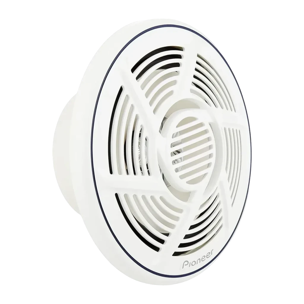 Altavoces marinos Pioneer 25W RMS 2 vías 16cm Blanco TS-MR1600, detalle: rejilla frontal blanca con tweeter central y logo