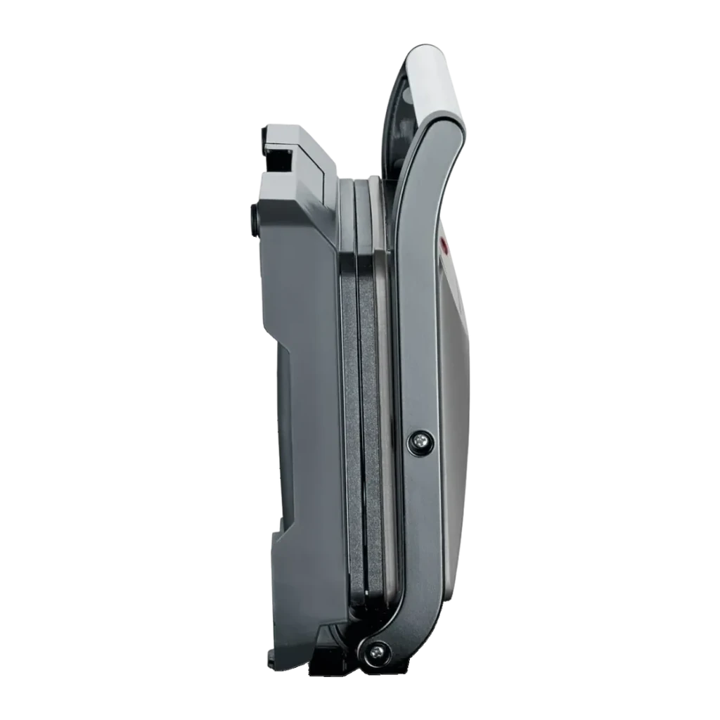 Grill de contacto Severin 800W KG 2394, detalle lateral: perfil cerrado con bisagra, asa cromada y placas apiladas