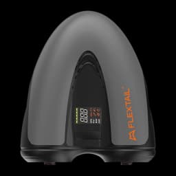 Bomba Elétrica Flextail Evo SUP Pump Pro Cinzento, vista frontal: corpo cinzento arredondado, ecrã LED e logótipo laranja