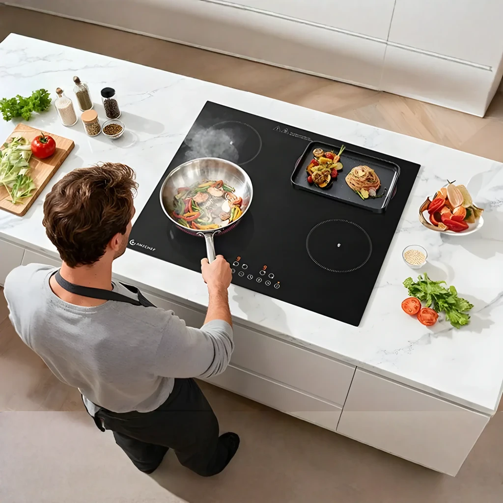 Placa vitrocerámica Amzchef 7200W Negro CE-T-72CB4xyP200-LBH, en uso: persona saltea verduras en sartén con vapor, 4 zonas