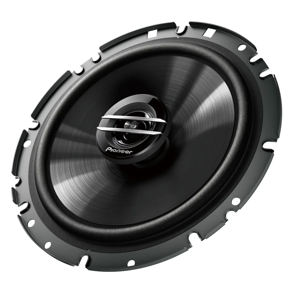 Altavoces para coche Pioneer 2 vías 40W RMS Negro TS-G1720F, vista frontal en ángulo: cono, tweeter central y marco