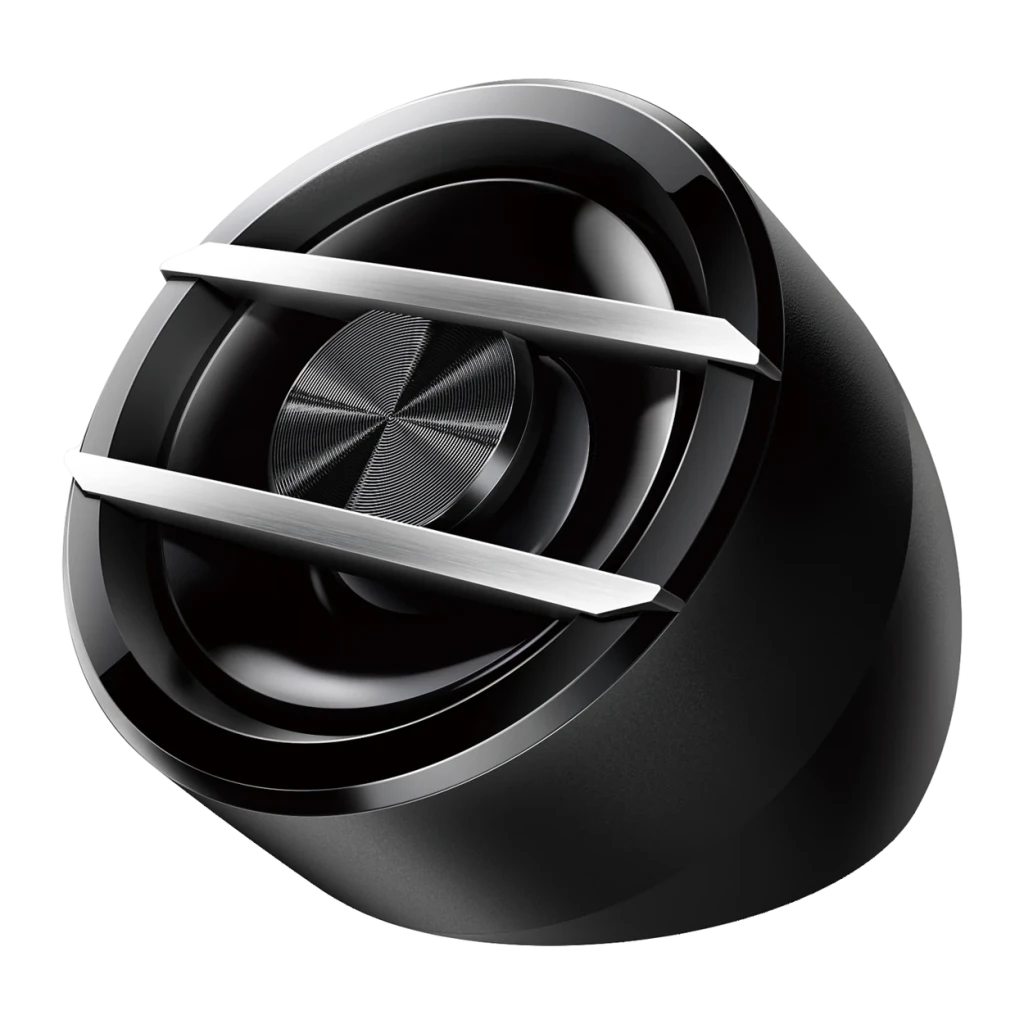 Altavoces de coche Pioneer 2 vías 45W RMS Negro TS-G170C, detalle: rejilla plateada cruzada y tweeter central con cono negro