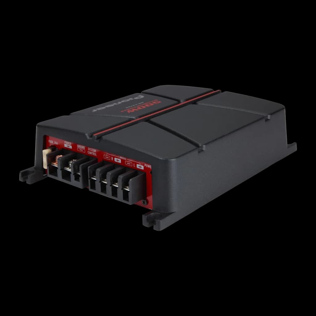 Amplificateur auto Pioneer 2 canaux 60W x 2 RMS GM-A3702, détail: panneau de connexions avec bornes d'alimentation