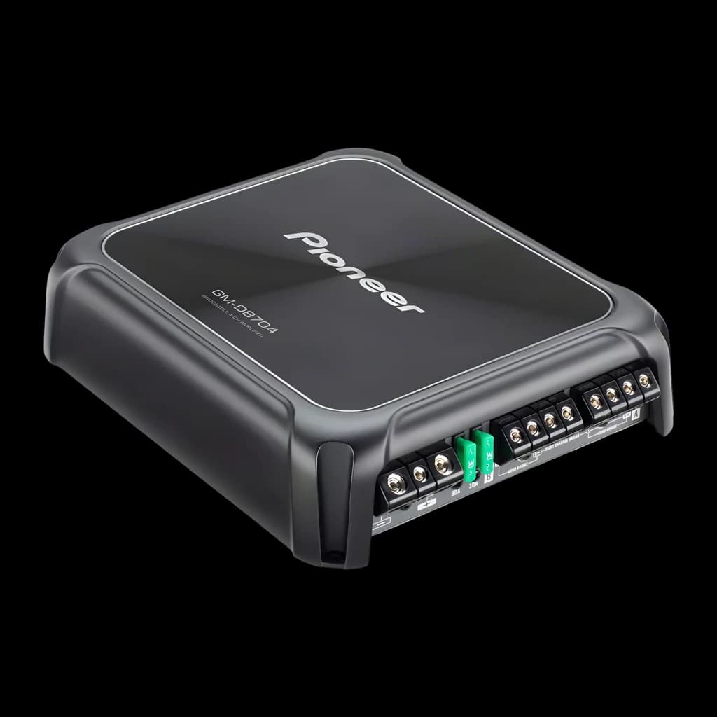 Amplificateur voiture Pioneer 4 canaux 1200W RMS Noir GM-D8704, vue arrière: panneau de connexions avec bornes