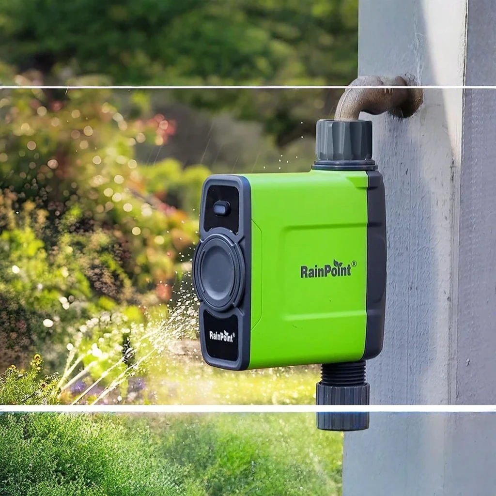 Programador de riego RainPoint WiFi 2,4 GHz 4 pilas AA HTV145FRF+HWG023WBRF, en uso: instalado en grifo exterior con jardín