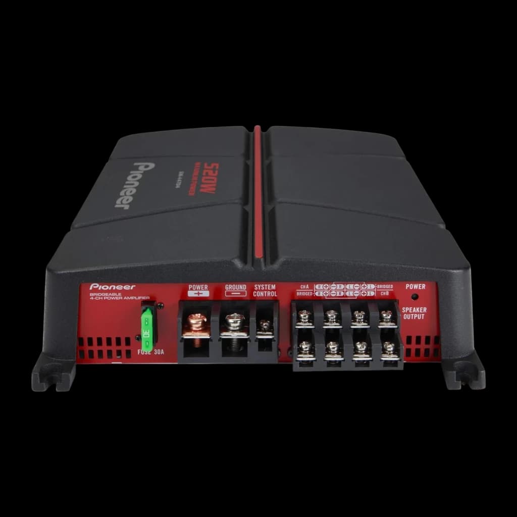 Amplificateur voiture Pioneer 4 canaux 520W RMS Noir GM-A4704, vue arrière: panneau de connexions avec bornes haut-parleurs