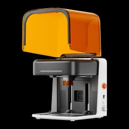 Graveur Laser Creality Falcon A1C Blanc 10W, vue avant: capot orange translucide ouvert, bouton d'arrêt d'urgence rouge