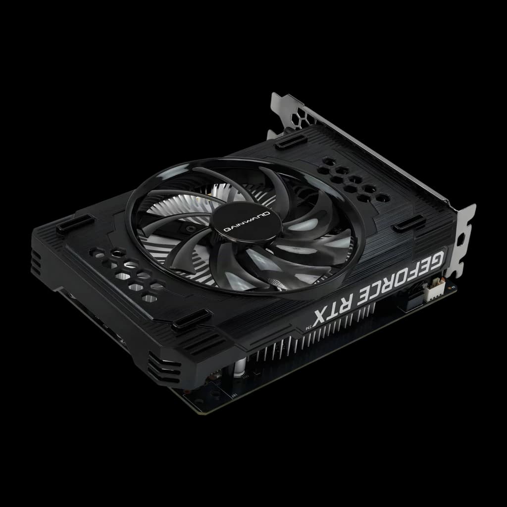 Gainward GeForce RTX 3050 Pegasus 6GB GDDR6 Negro, detalle: vista en ángulo del ventilador único y lateral con logo GeForce